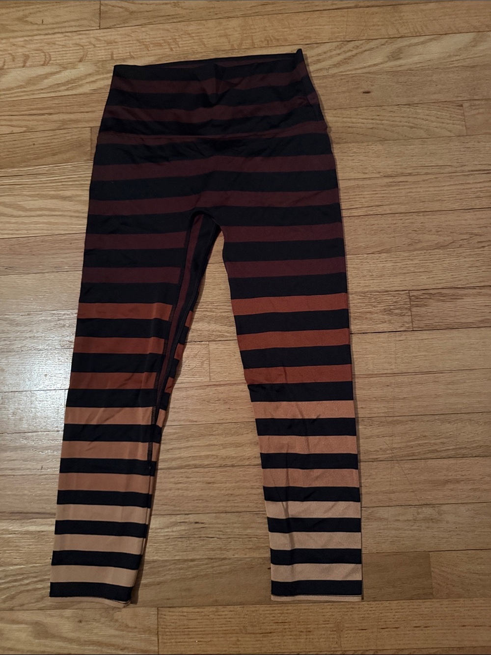 K-DEER Striped Leggings in Black and Brown Tones size M
